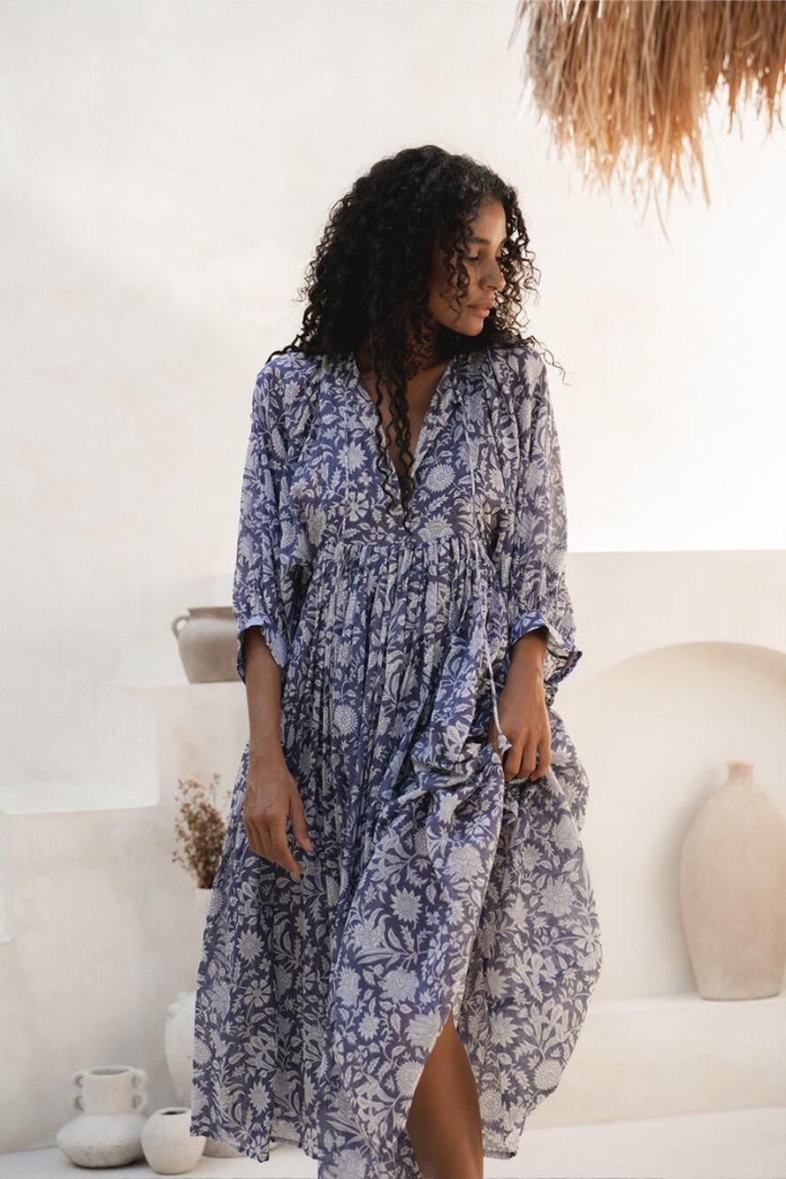 Daughters Of India Kyra Blue Iris Floral Long Peasant Sleeve Midi Dress Size 3XL